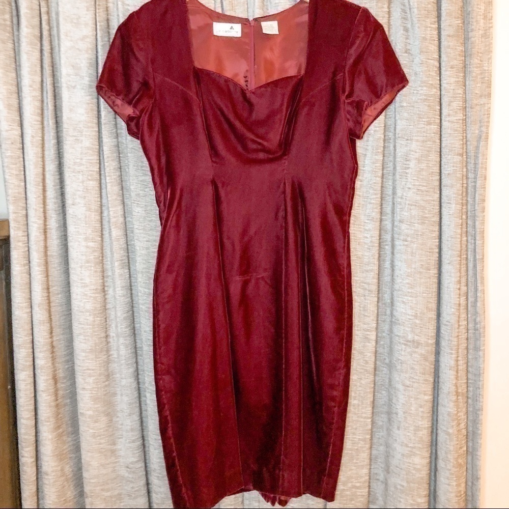 Vintage Liz Claiborne Dresses Burgundy Red Velvet Sweetheart Neckline Dress 10 - Picture 1 of 16